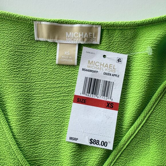NWT MICHAEL Michael Kors Women's Flutter Sleeve V-Neck Blouse in Green Apple XS - Picture 4 of 8